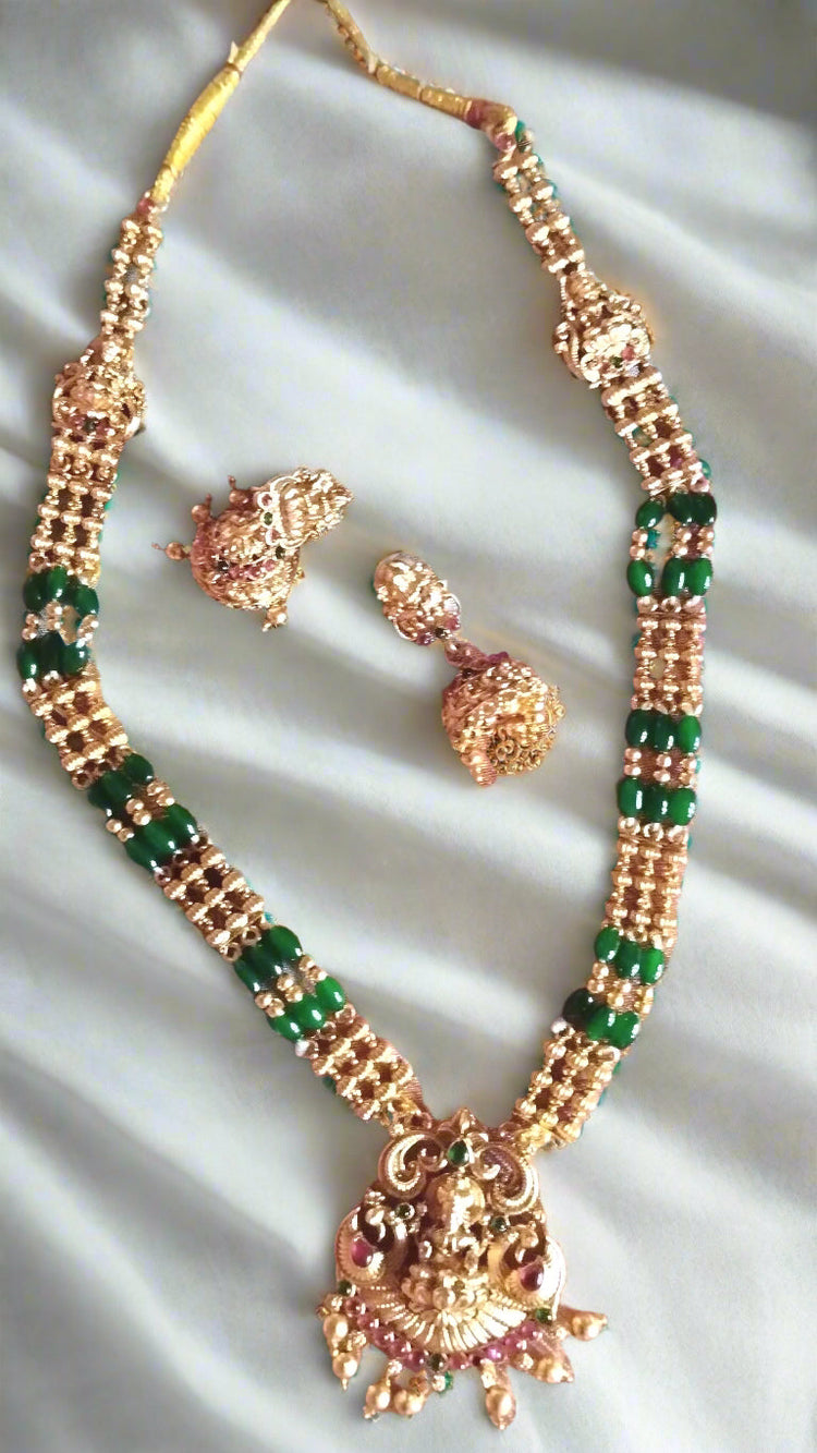 Beads Necklaces | PunnagaiDJ