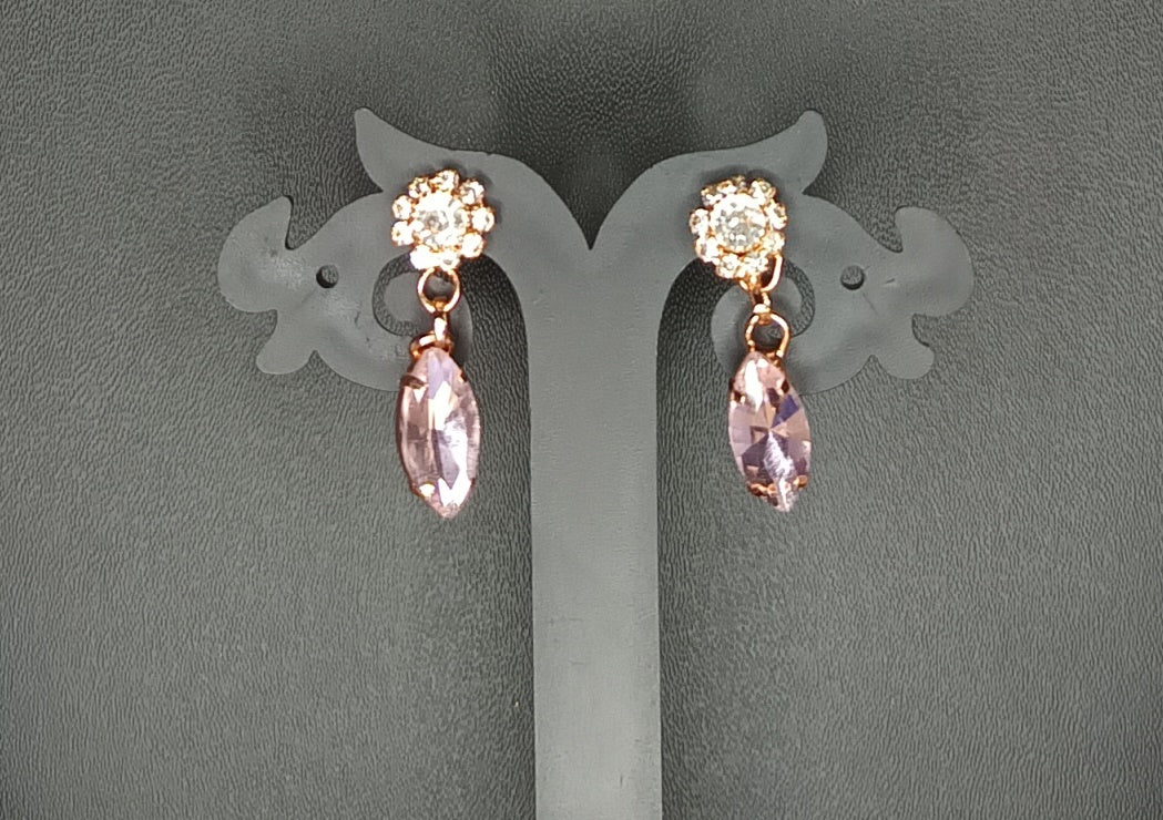 Exhilarating Necklace set -pink