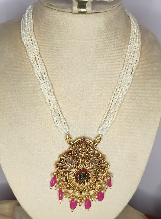 White Bead Chain with pendent