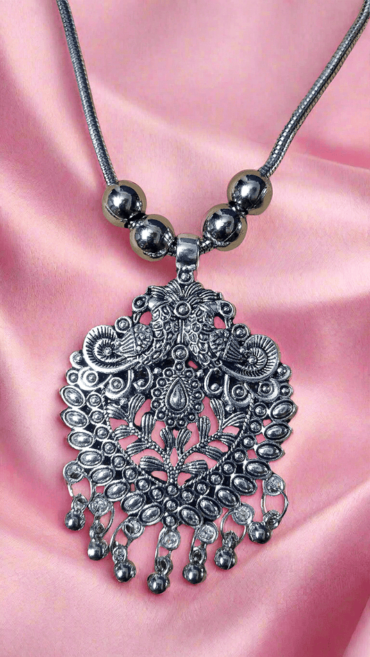 best quality oxidised jewellery necklace chain white pearl casual college evening fun
oxidised jewellery long Bohemian necklace .Light weight Stunning Women's Silver Oxidised Necklace