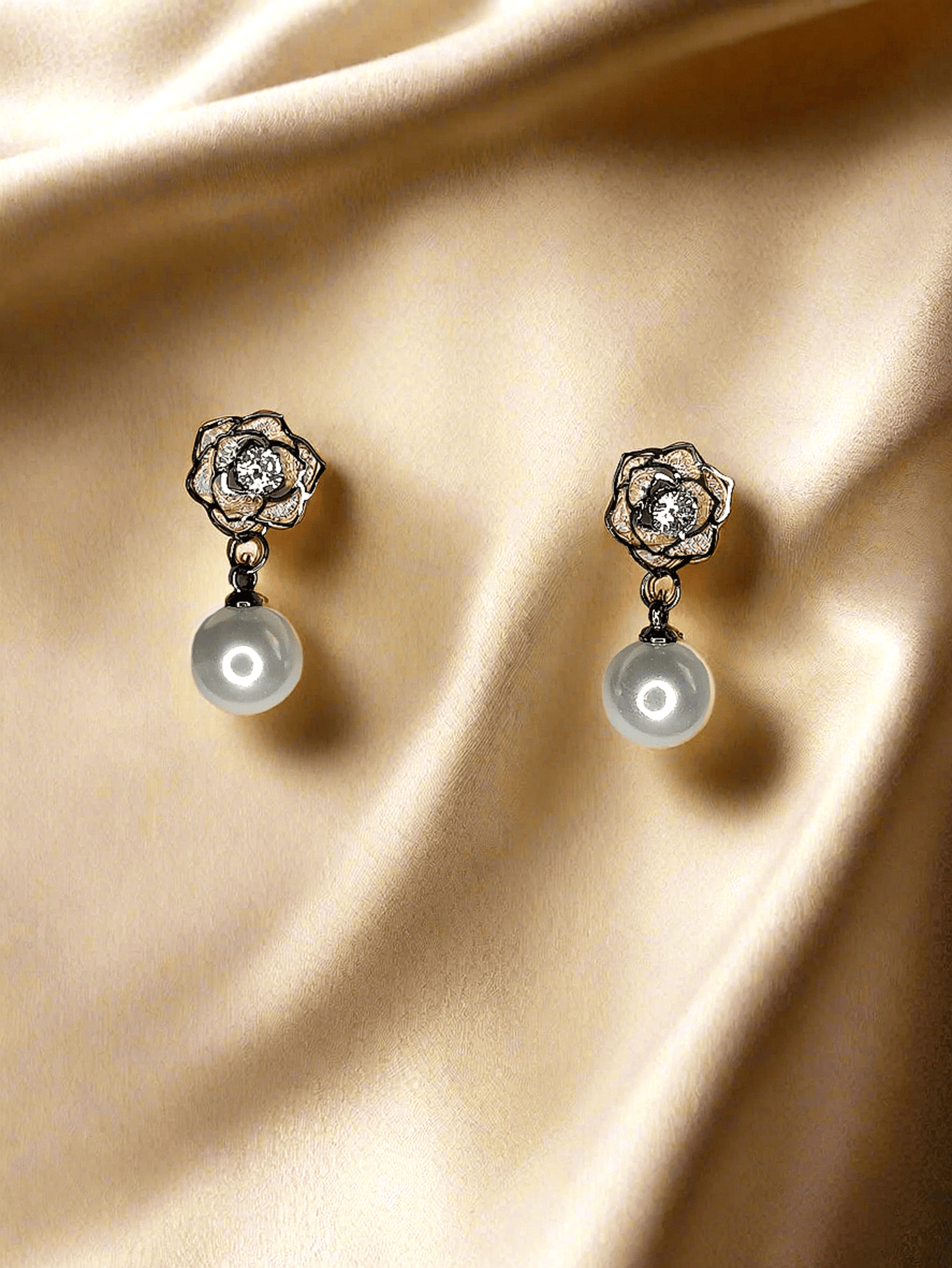 Trendy light weight shiny earring with korean western stylish danglers*b-BELK007b-[color]-[material]-PunnagaiDJ
